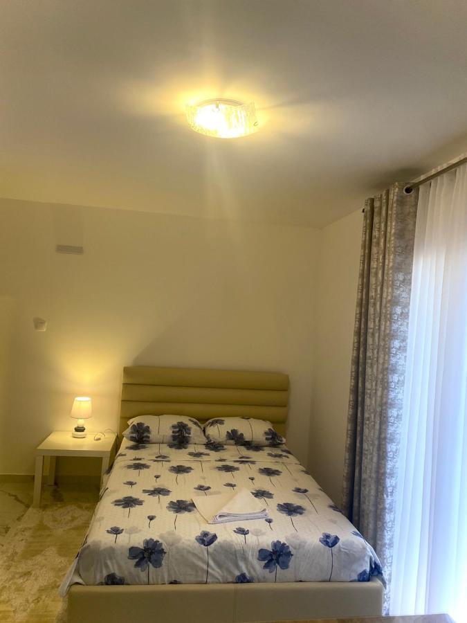 Apartmani Orlovic Бар Экстерьер фото